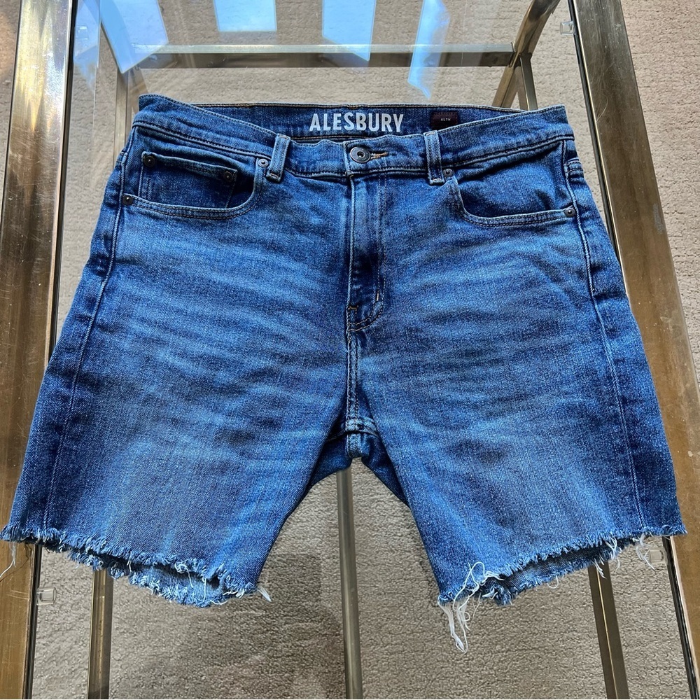 Alesbury Men's Distressed Blue Jean Shorts